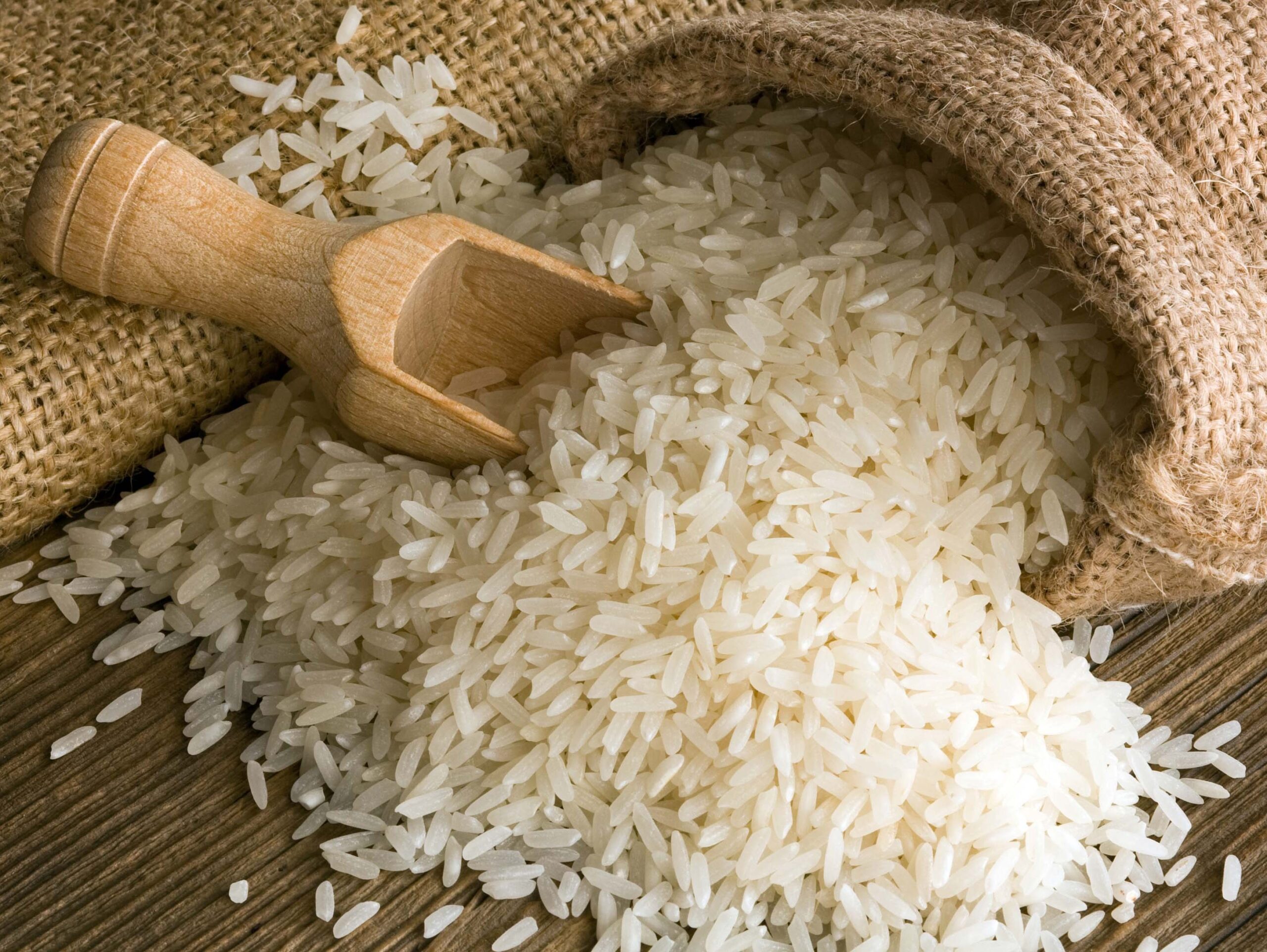 برنج عنبر بو زیر قیمت بازار