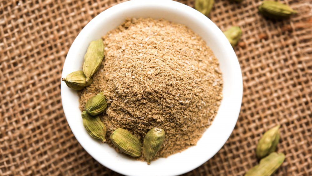 عرق هل و خواص ضد پیری